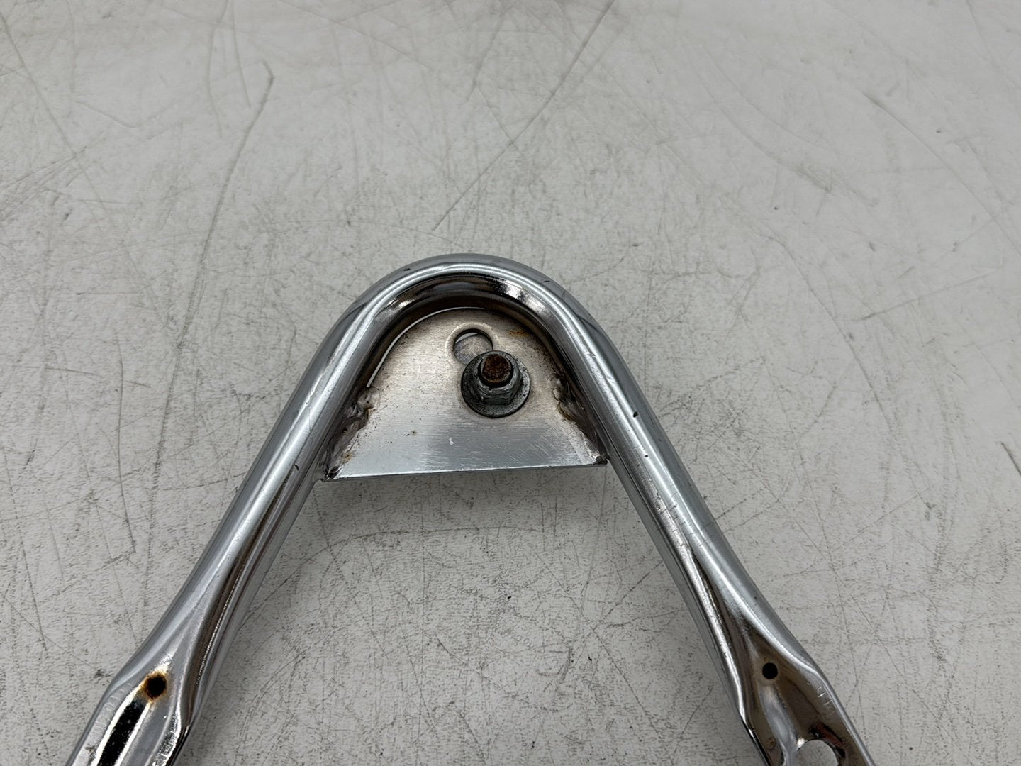 2006 Harley Electra Glide Touring Classic FLHTCI OEM Detachable Tour Pak Luggage Box Bracket