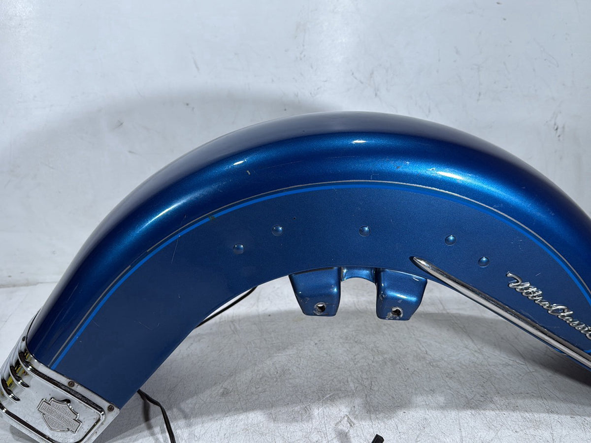 2006 Harley Electra Glide Touring Ultra FLHTCUI OEM Front Wheel Fender Shell Panel