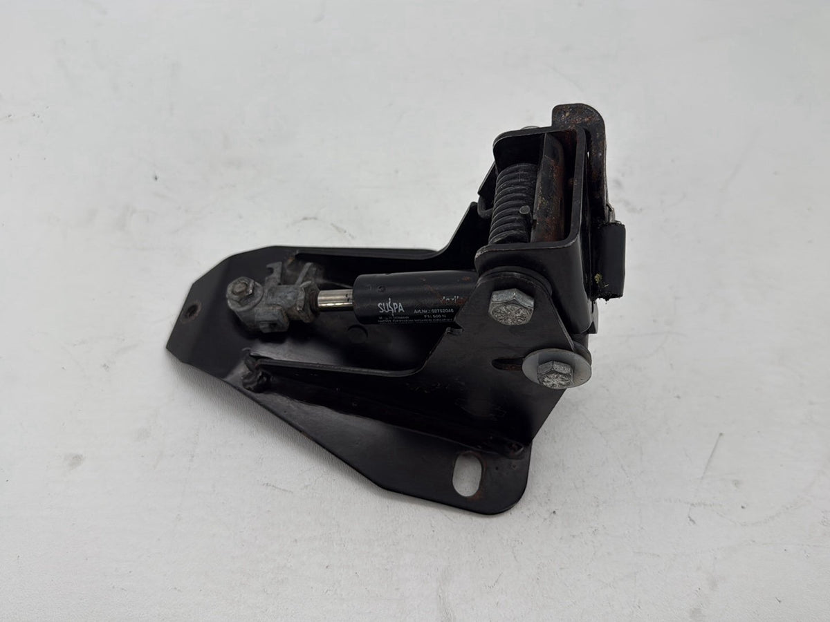2005 Harley Electra Touring CVO Adjustable Rider Backrest Lift Mount 52482-01A