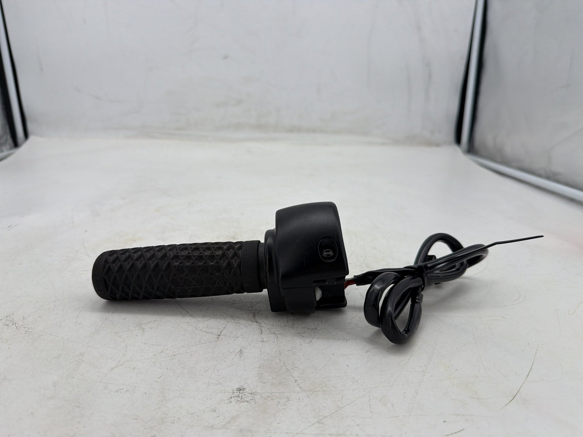 2020 Harley Softail Standard FXST OEM Right Engine Start Kill Switches Controls