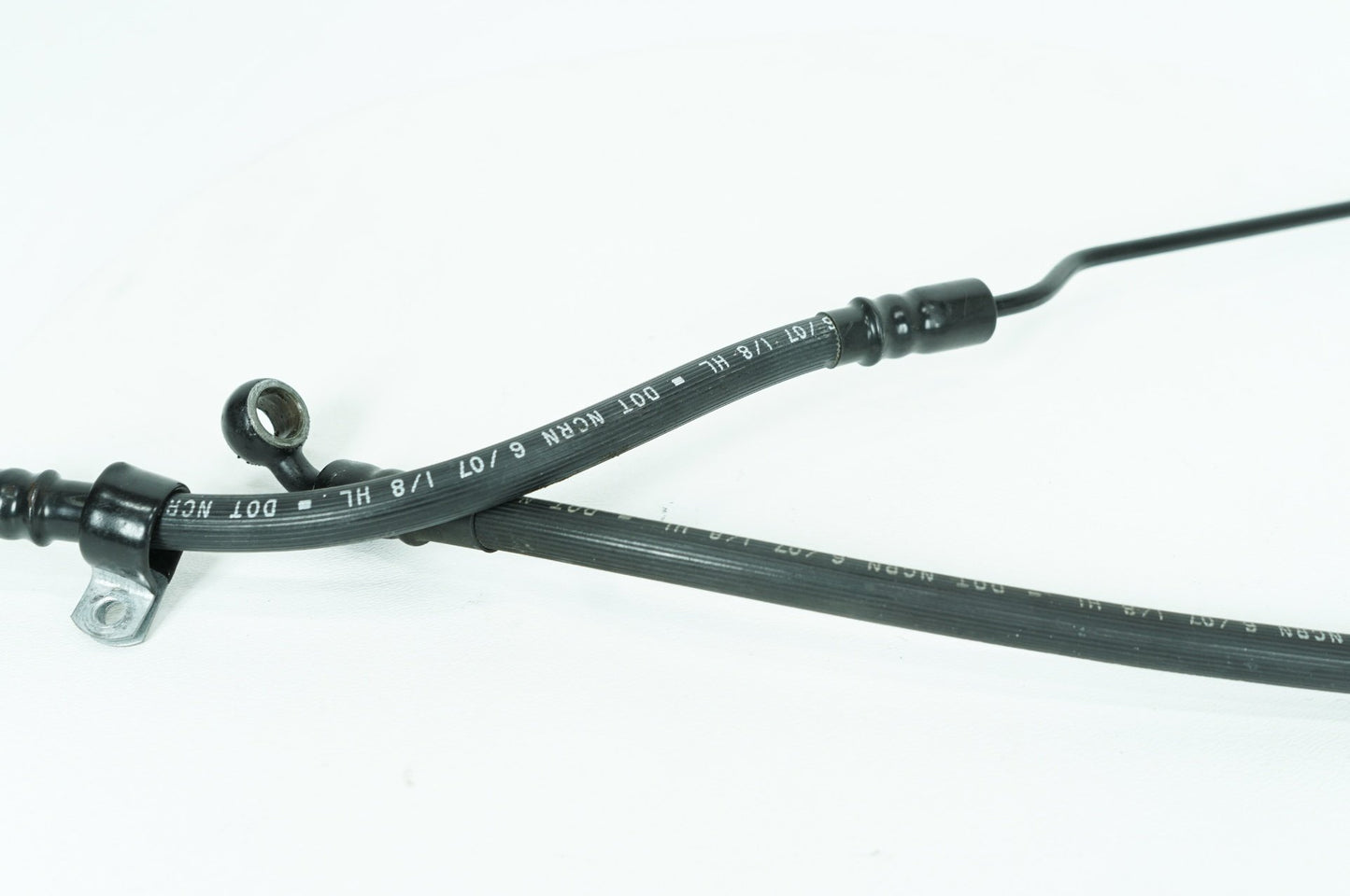2004 - 2022 Harley-Davidson Sportster Custom Anniversary Front Brake Hose Line Pipe NON-abs 45449-04A