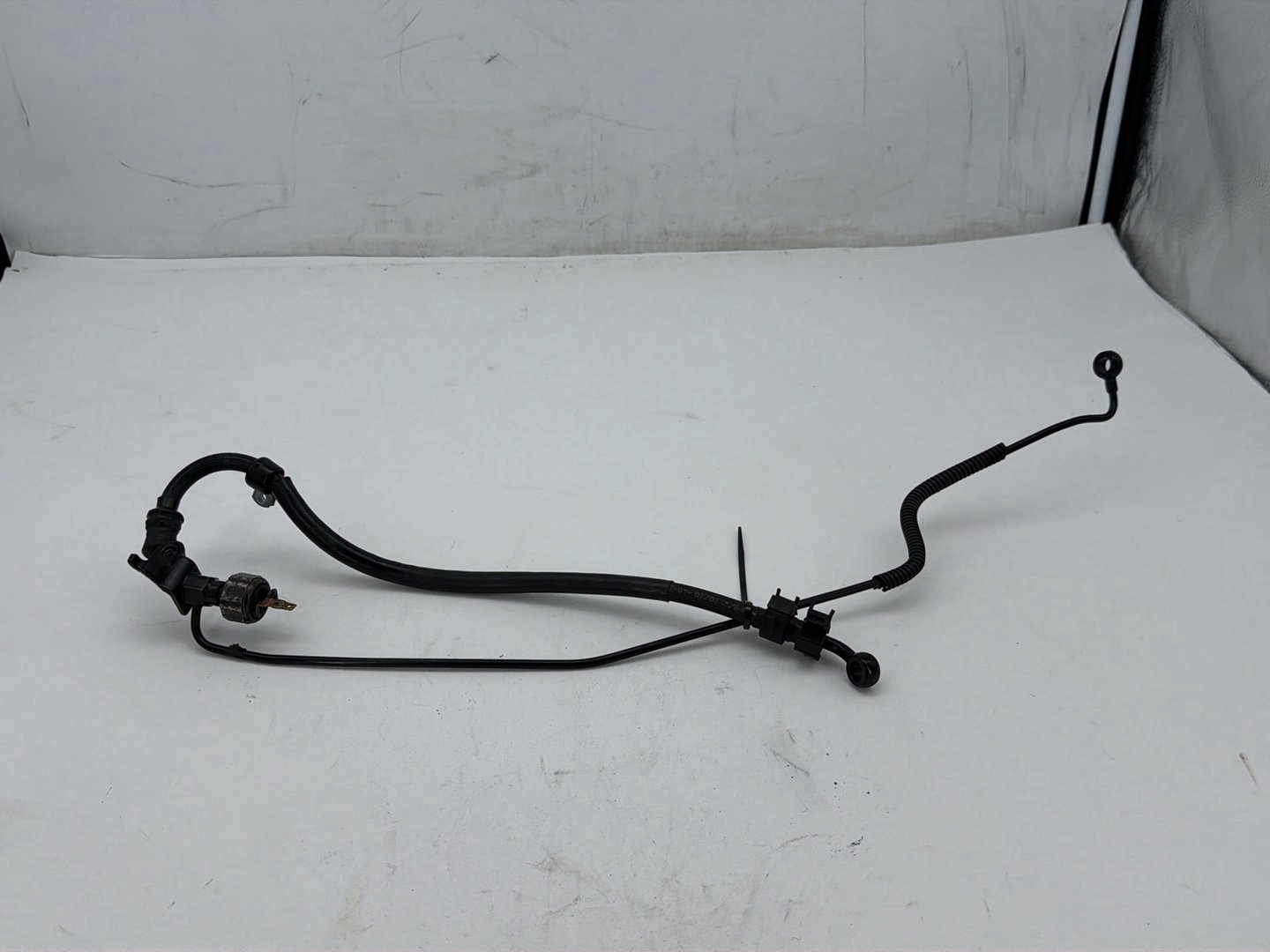 2003 Harley Road King Touring FLHRCI Classic OEM Rear Brake Hose Line Pipe
