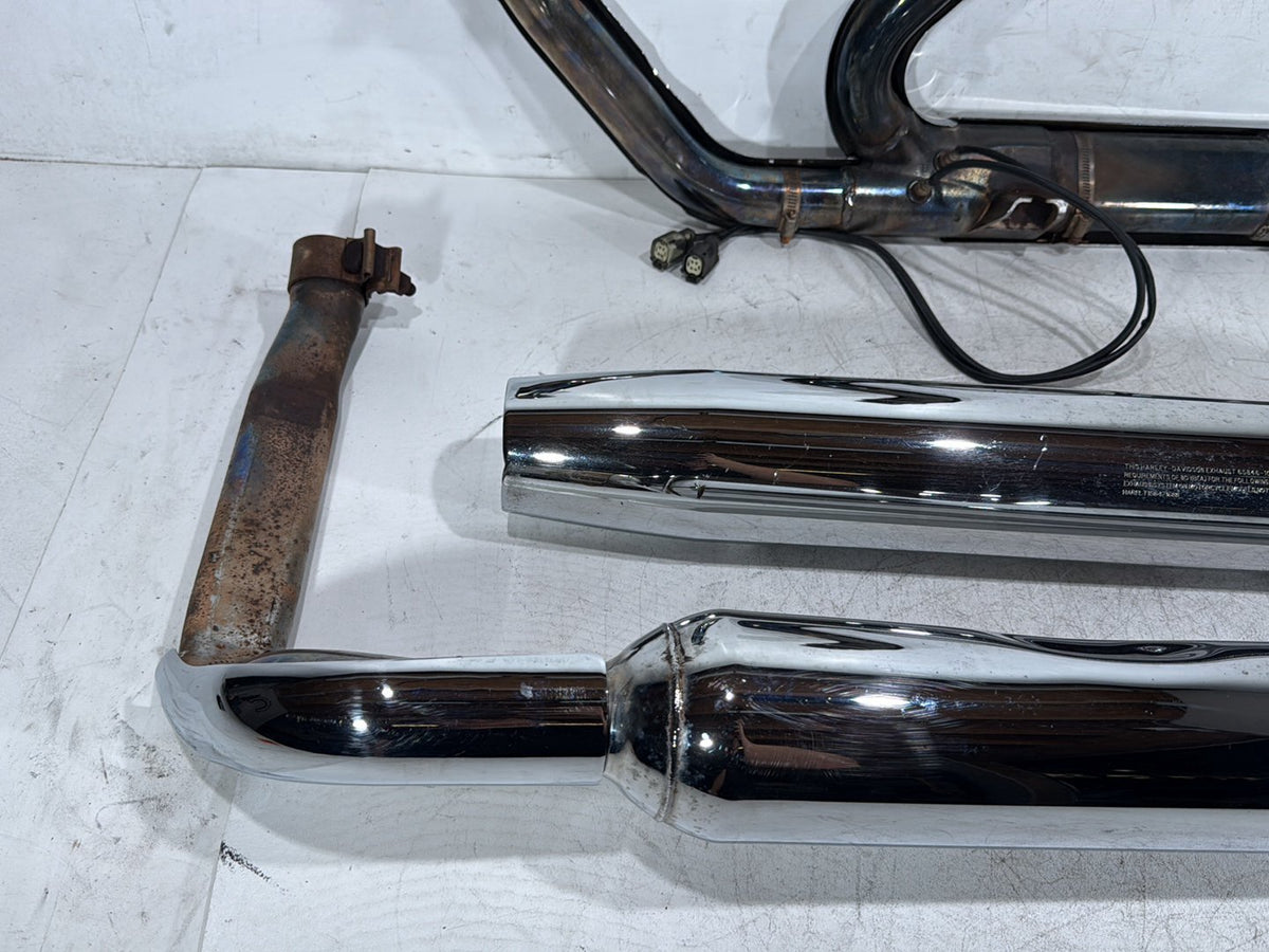 2011 Harley Electra Glide Touring Ultra OEM Exhaust Header Pipes Muffler