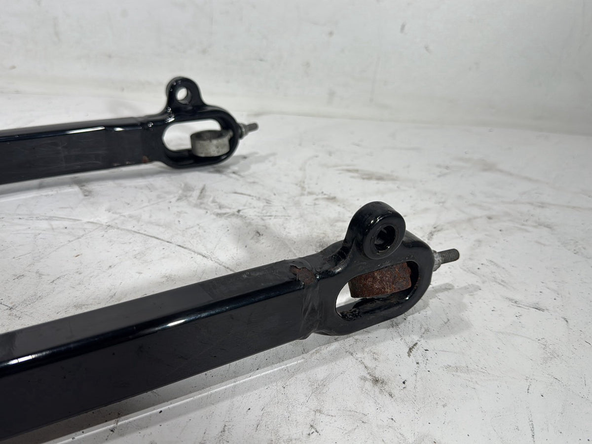 2006 Harley Sportster 1200 Custom XL1200C OEM Rear Fork Swingarm Swing Arm