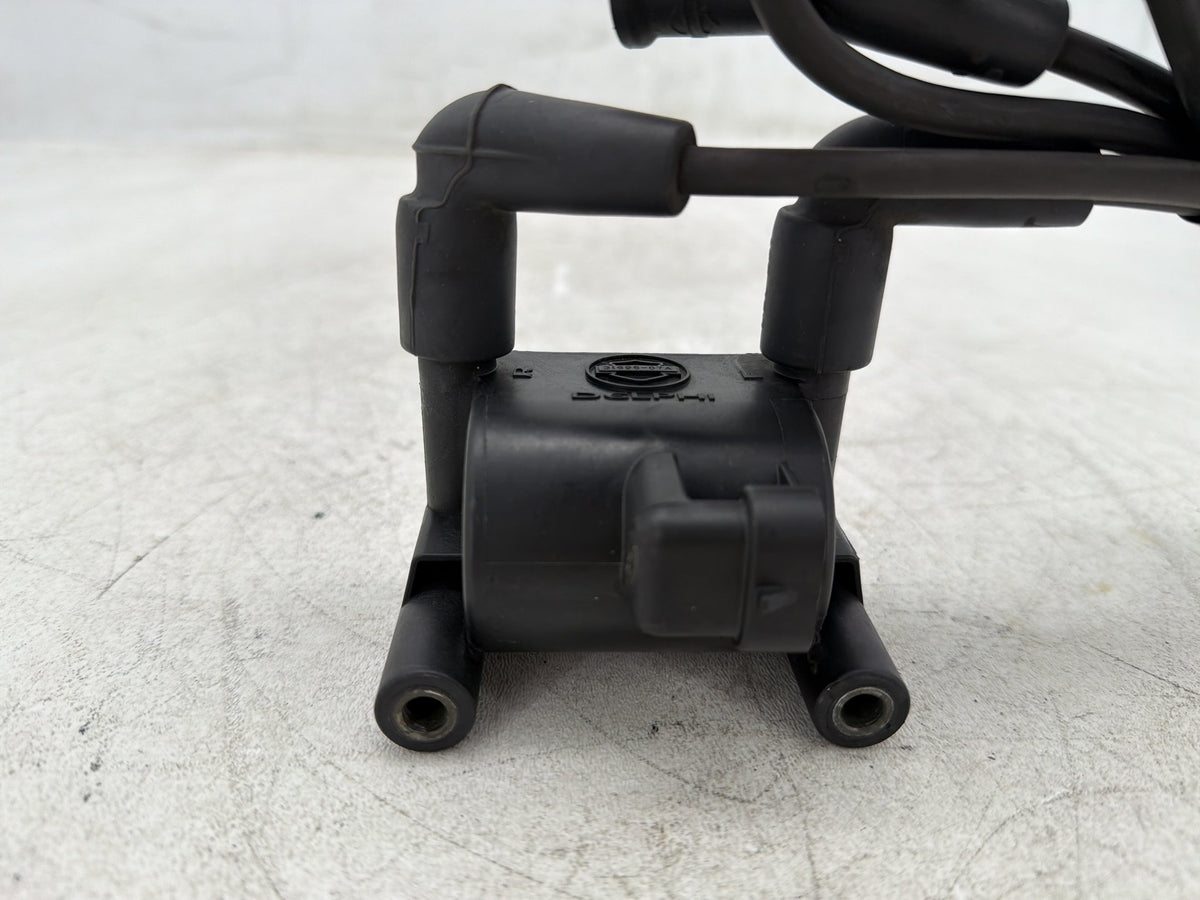 2013 Harley Street Glide Touring FLHX OEM Ignition Coil Spark Plugs Cable