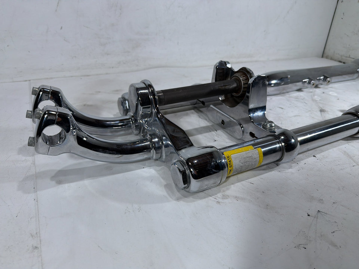 2006 Harley Softail Deuce FXSTDI Front Triple Tree Set & LH RH Fork Legs Sliders