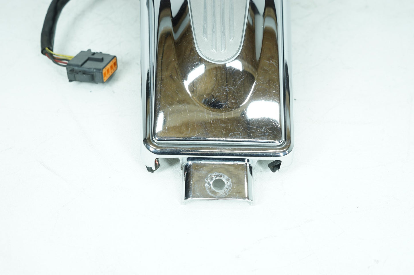 2007 - 2012 Harley-Davidson Touring CVO Electra Screamin Eagle Fuel Gas Tank Dash Console NOKey 61270-98A
