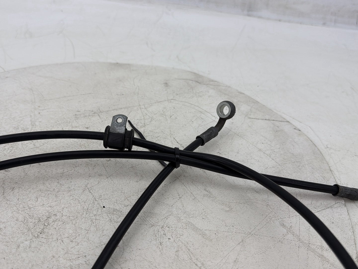 2015 Harley Dyna Low Rider FXDL OEM Front Brake Hose Line Pipe