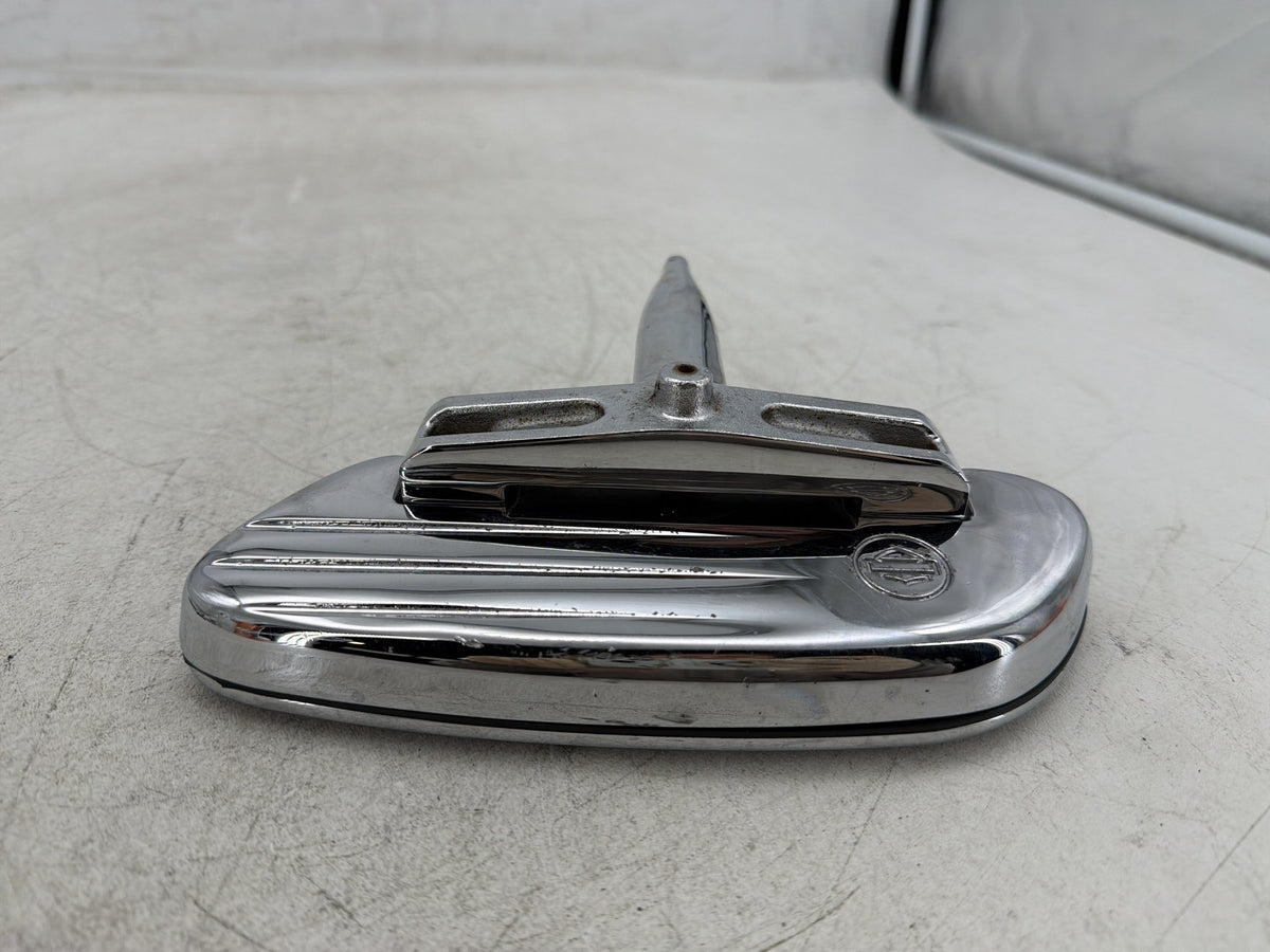 2004 Harley Electra Glide CVO Screamin Eagle OEM Left 1 Footboard Mount Bracket