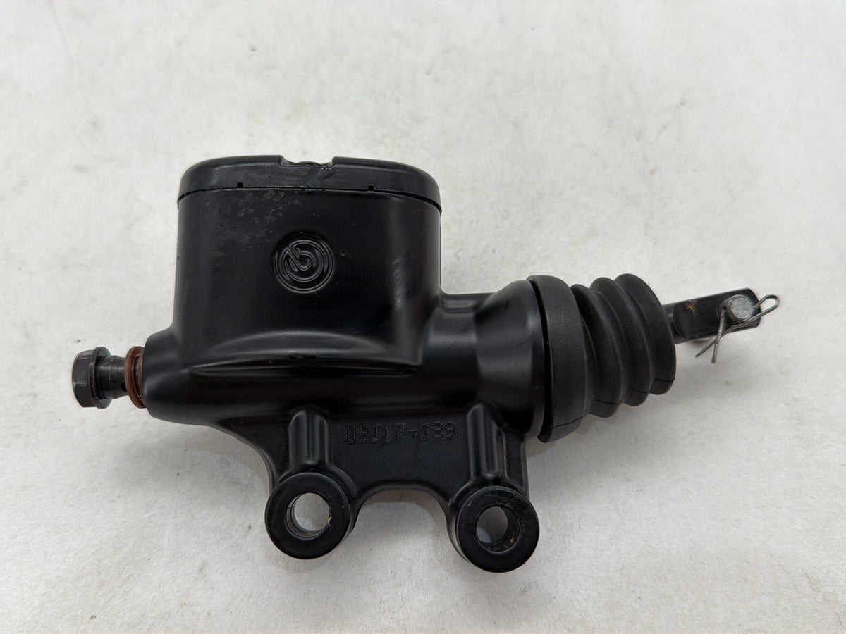 2010 Harley Street Glide Touring FLHX OEM Rear Brake Master Cylinder Reservoir