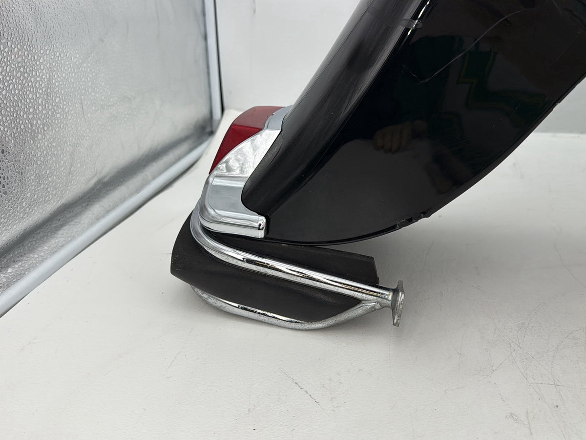 08 Harley Touring Electra Glide Ultra OEM Rear Wheel Fender Taillight Brake Lamp