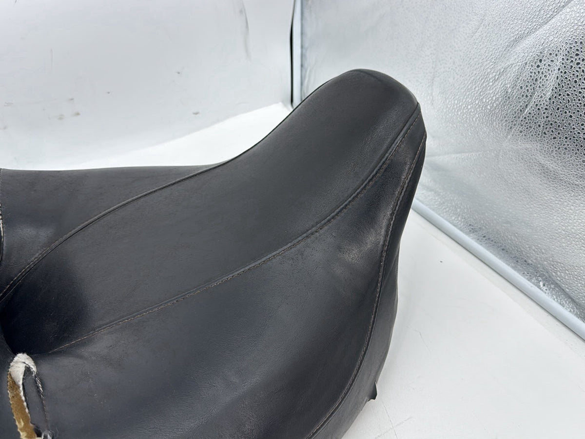 08 Harley Touring Electra Glide OEM Passenger Rider Driver Seat Saddle * TORN *