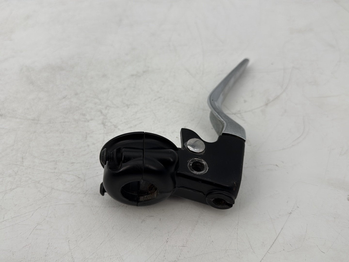 1999 - 2006 Harley-Davidson Dyna Super Glide Front Left Hand Clutch Control Lever 38608-96