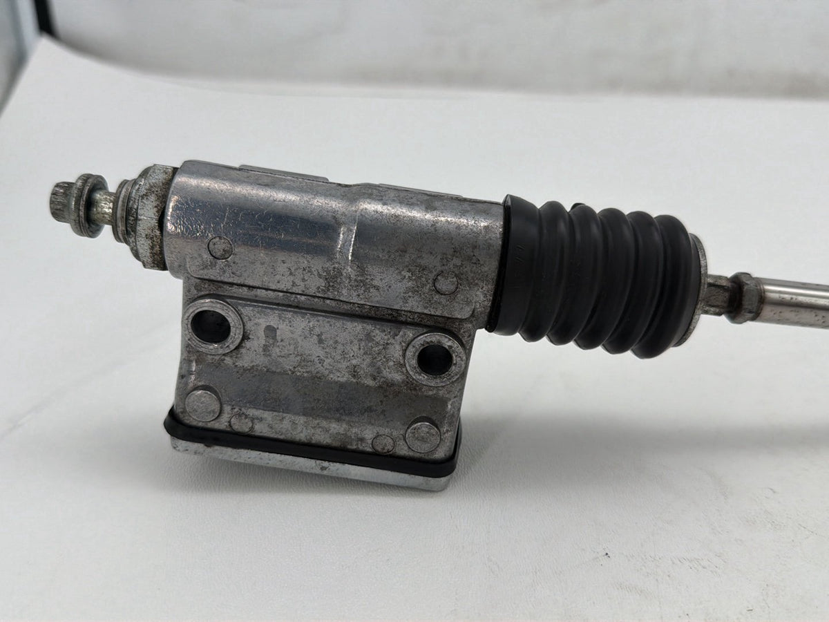 2000 Harley Sportster 883 Custom XL883C OEM Rear Brake Master Cylinder Reservoir
