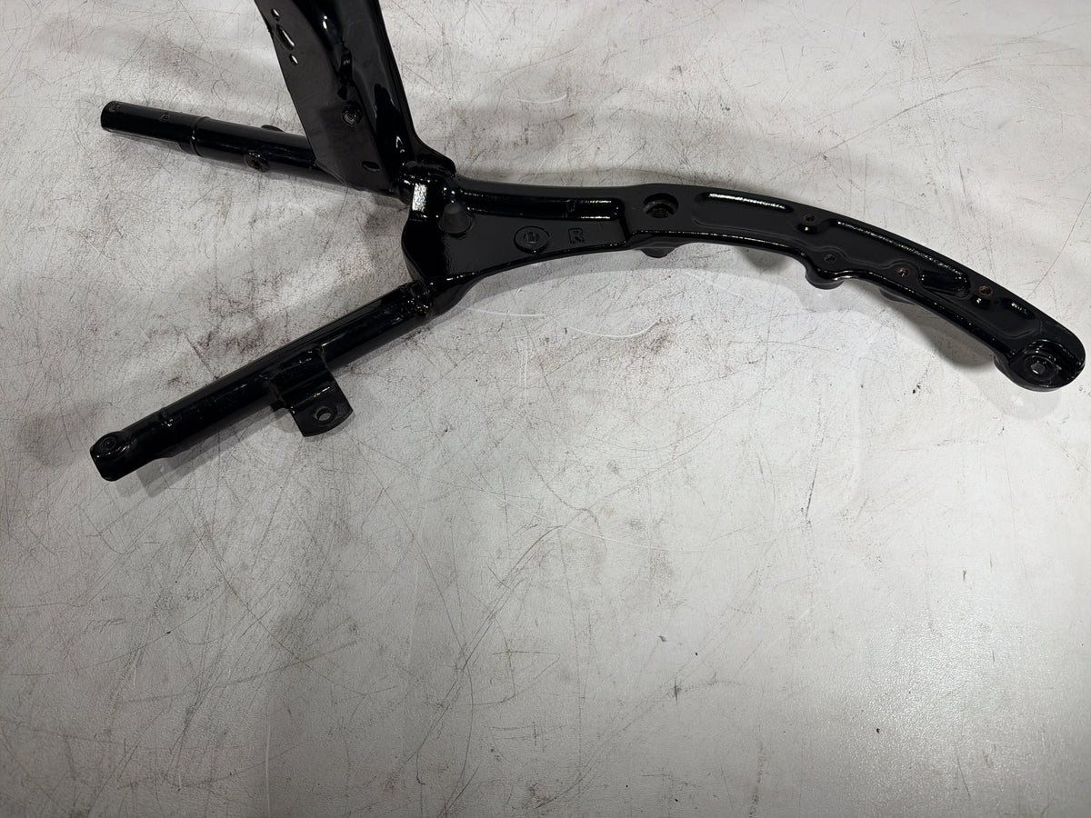 2010 Harley Street Glide Touring FLHX OEM Rear Sub Frame Subframe Tail Rail
