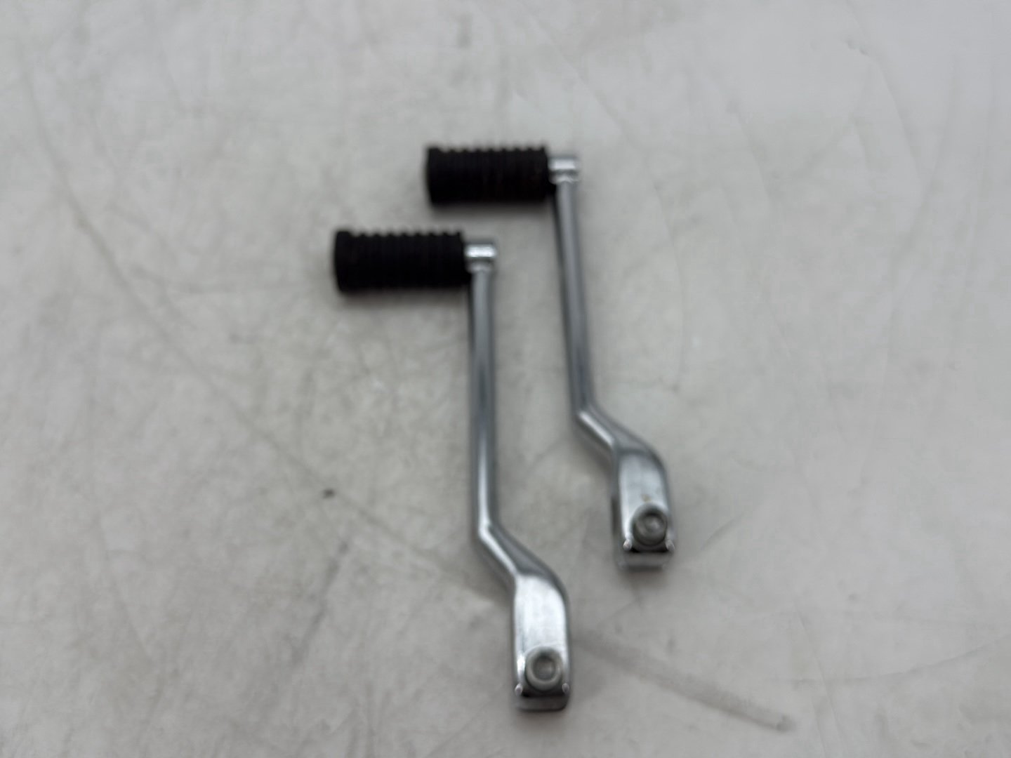 2010 Harley Street Glide Touring FLHX OEM Gear Shifter Lever Pedal Pedals