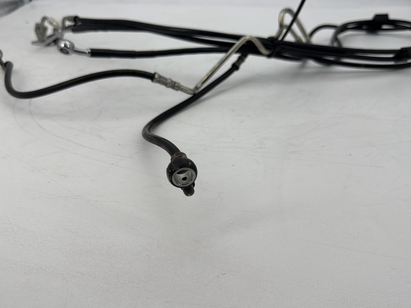 2008 - 2016 Harley-Davidson Touring Electra Glide Ultra Front Brake Hose Line Pipe ABS