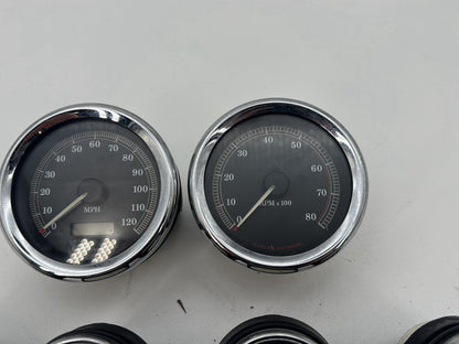 1999 - 2006 Harley-Davidson Touring Electra Glide Classic Air Oil Volt Fuel Tacho Speedo Gauges  	67349-00