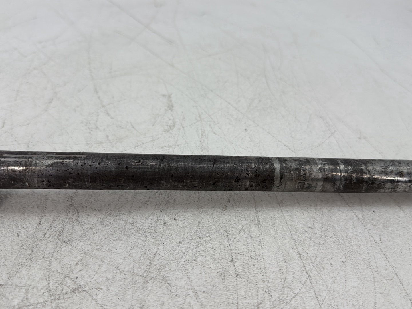 2000 Harley Dyna FXDWG Wide Glide OEM Rear Wheel Axle Bolt Shaft