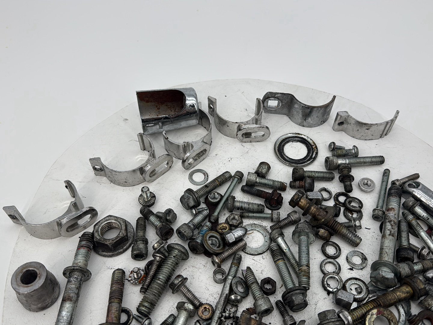2006 - 2017 Harley-Davidson Dyna Street Bob Hardware Bolts Nuts & Brackets