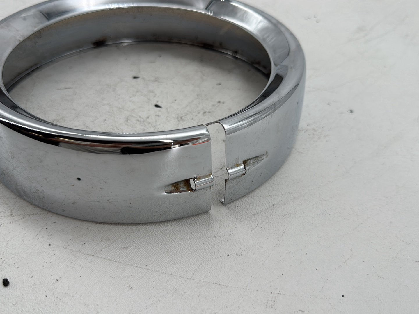 1996 Harley Road King Touring Police FLHPI OEM Headlight Mount Bracket Ring Circle Trim