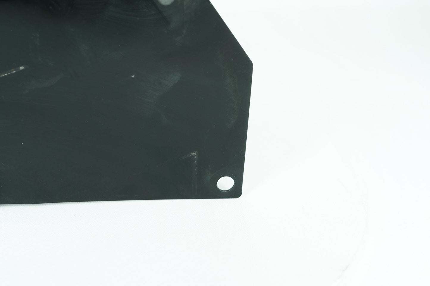 1999 - 2006 Harley-Davidson Touring Electra Glide Ultra Battery Tray Bracket Holder Carrier 	66281-02A