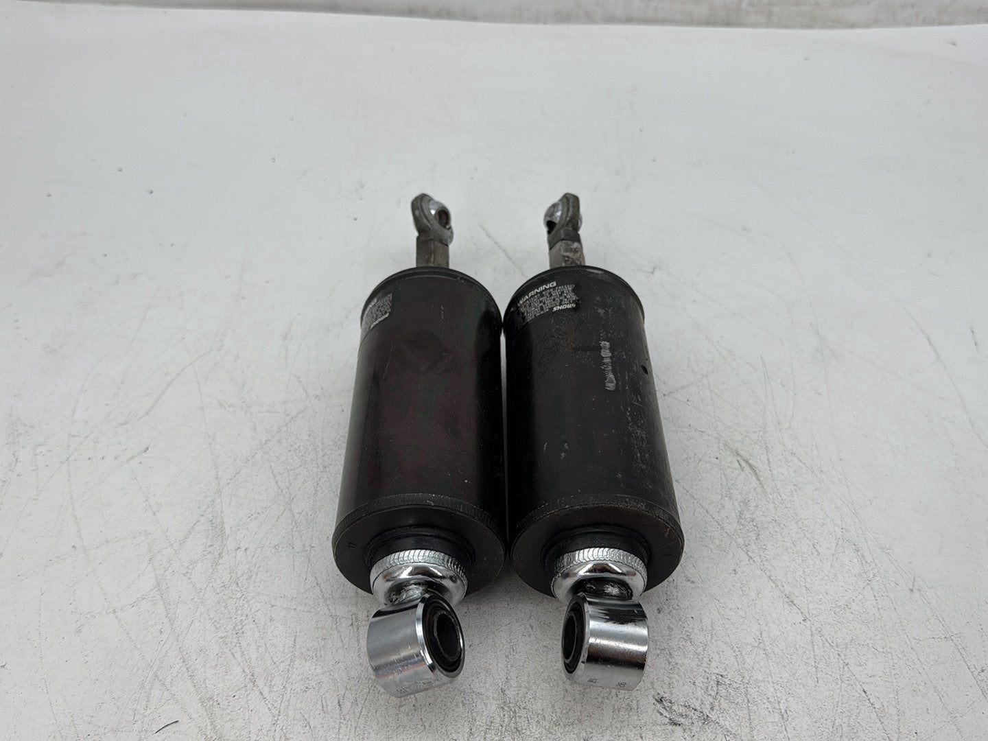 1998 Harley Softail Custom FXSTC OEM Rear Left Right Shock Absorbers