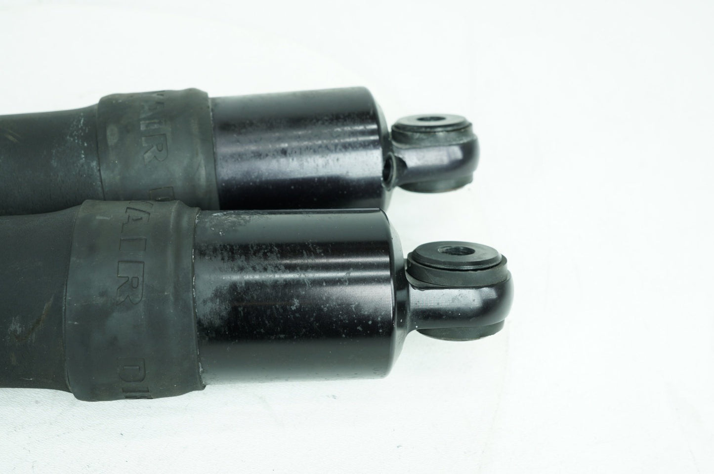 2011 - 2016 Harley-Davidson Touring Road King Classic Rear Left Right Shock Absorbers DA-SRD747-PR