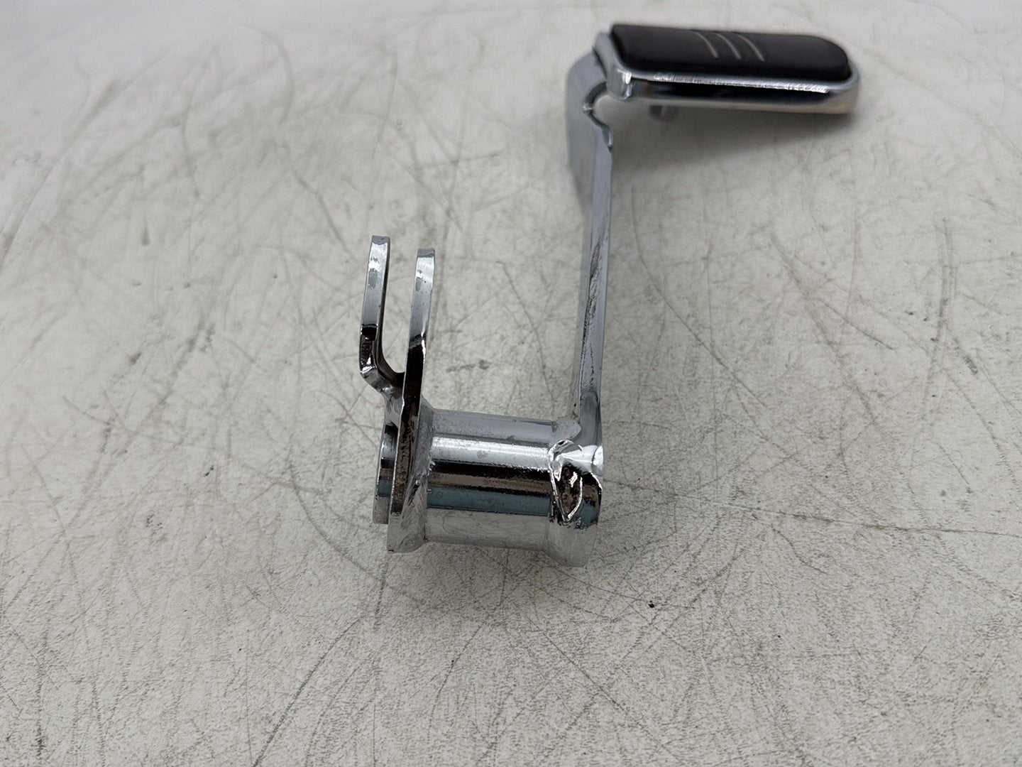 2015 Harley Road Glide Touring FLTRXS OEM Foot Brake Control Lever Pedal