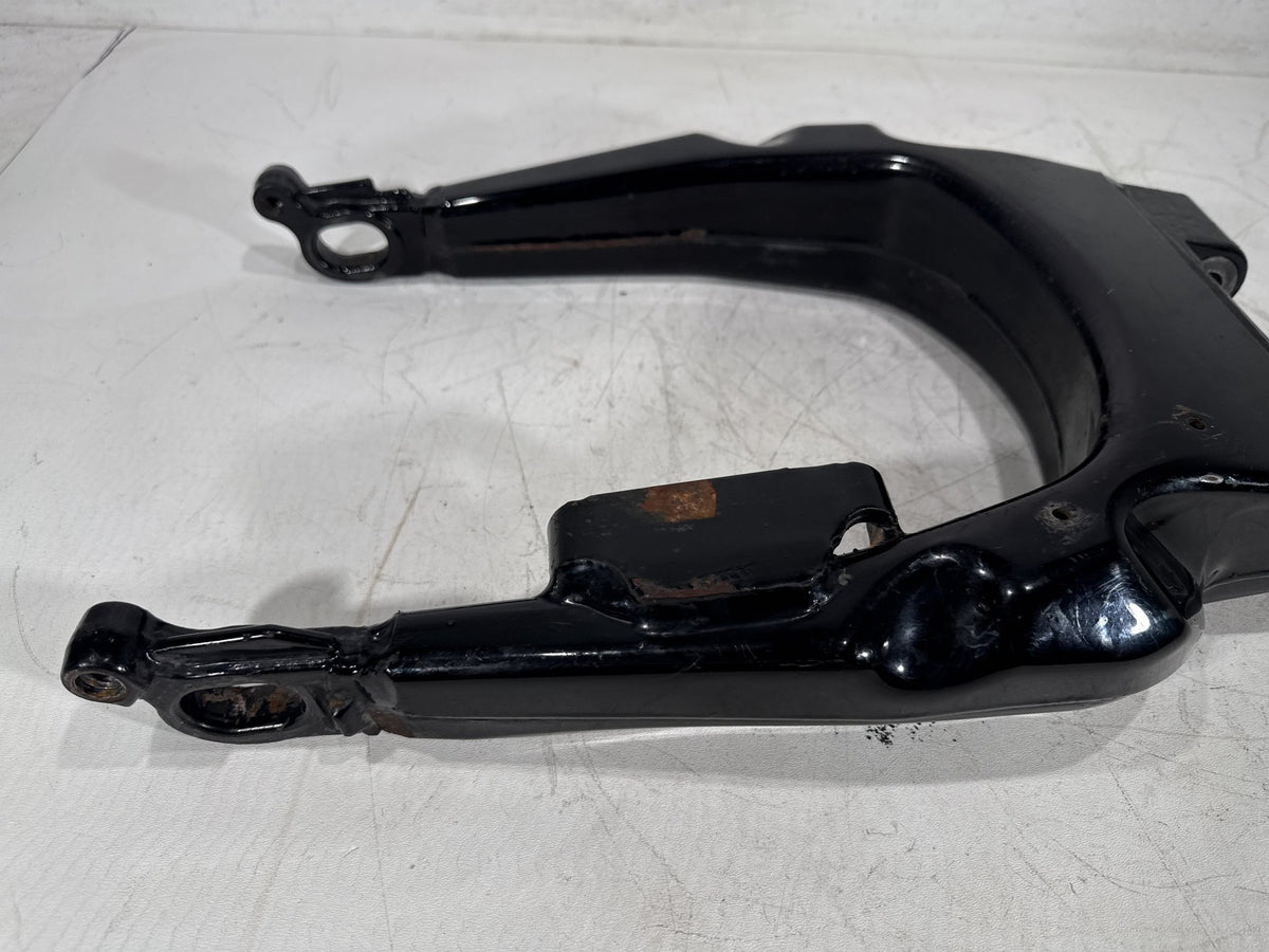 2011 Harley Street Glide Touring FLHX-103 OEM Rear Fork Swingarm Swing Arm