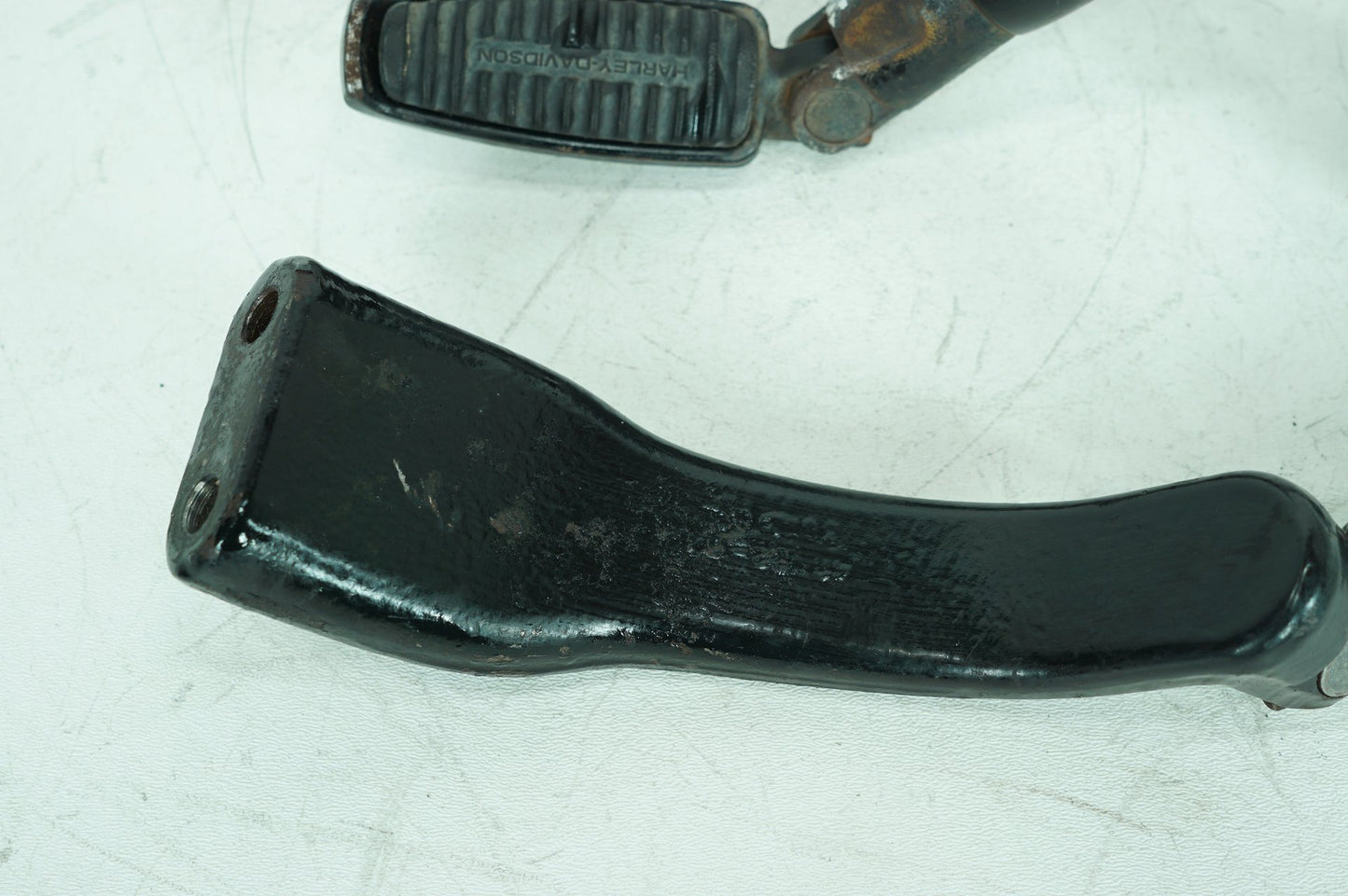 2004 - 2012 Harley-Davidson Sportster Custom Left & Right Driver Step Foot Rest Pegs 42652-04
