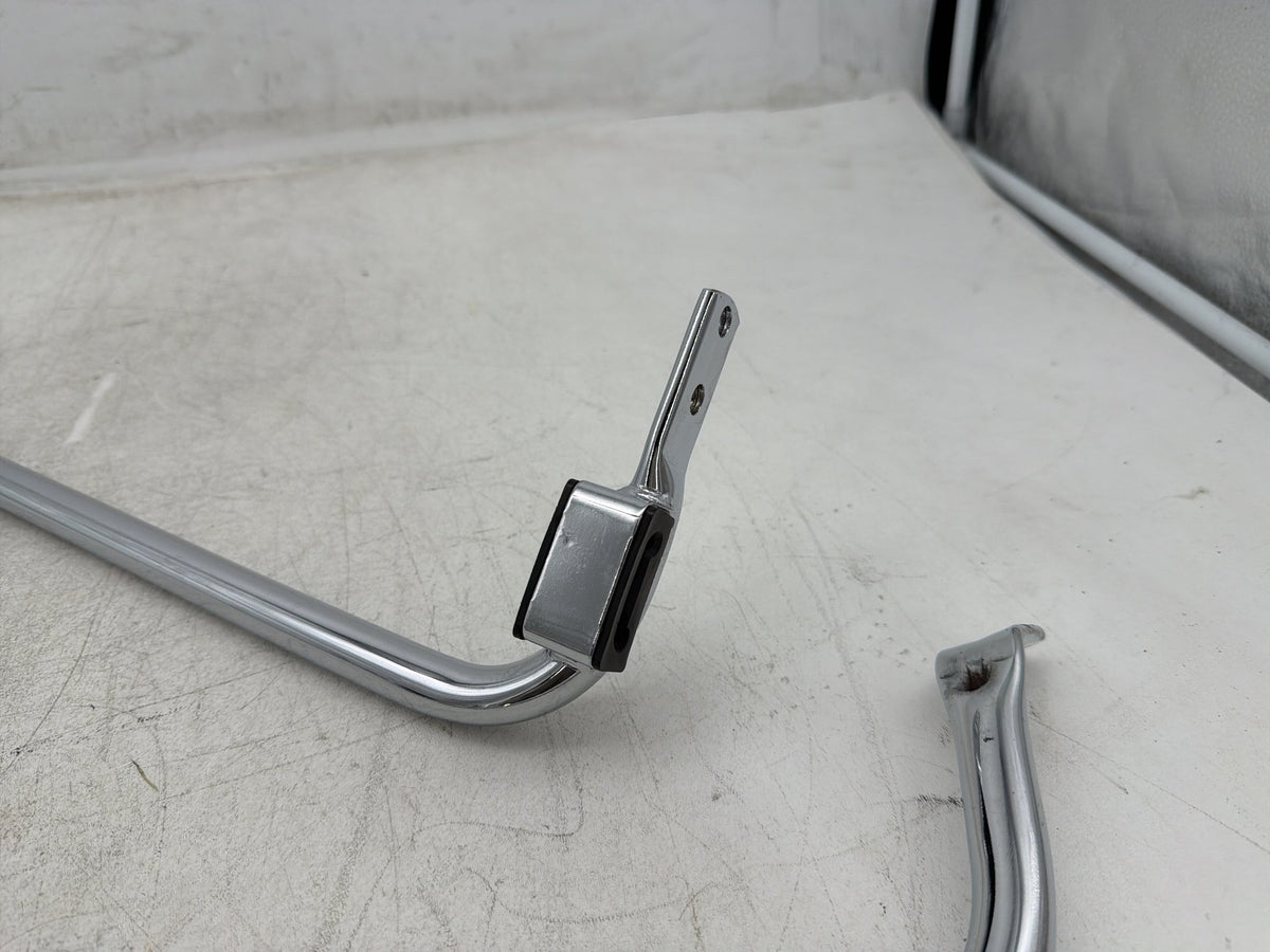 04 Harley Electra Glide CVO Eagle OEM Rear Left Right Saddlebag Guard Rails Bar
