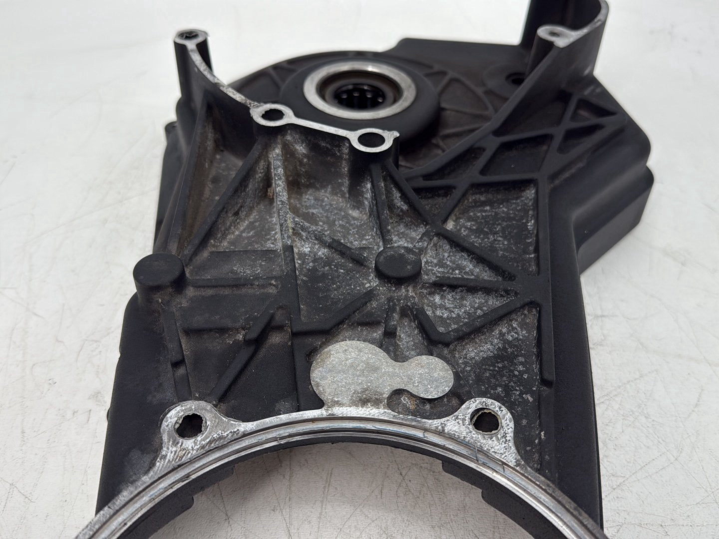 2005 Harley Dyna FXDWG Wide Glide OEM Inner Primary Clutch Cover