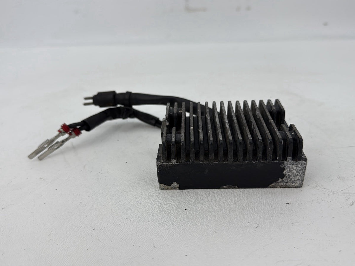 2006 Harley Sportster XL883 C 883 Custom OEM Voltage Regulator Rectifier