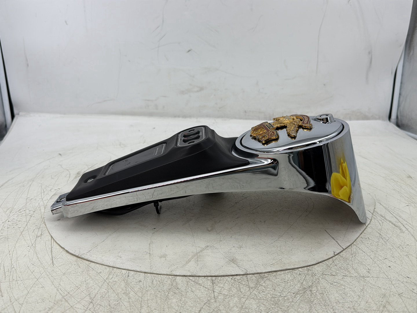 1998 Harley Touring FLHTCUI Electra Glide Ultra OEM Fuel Gas Tank Dash Console NOKey