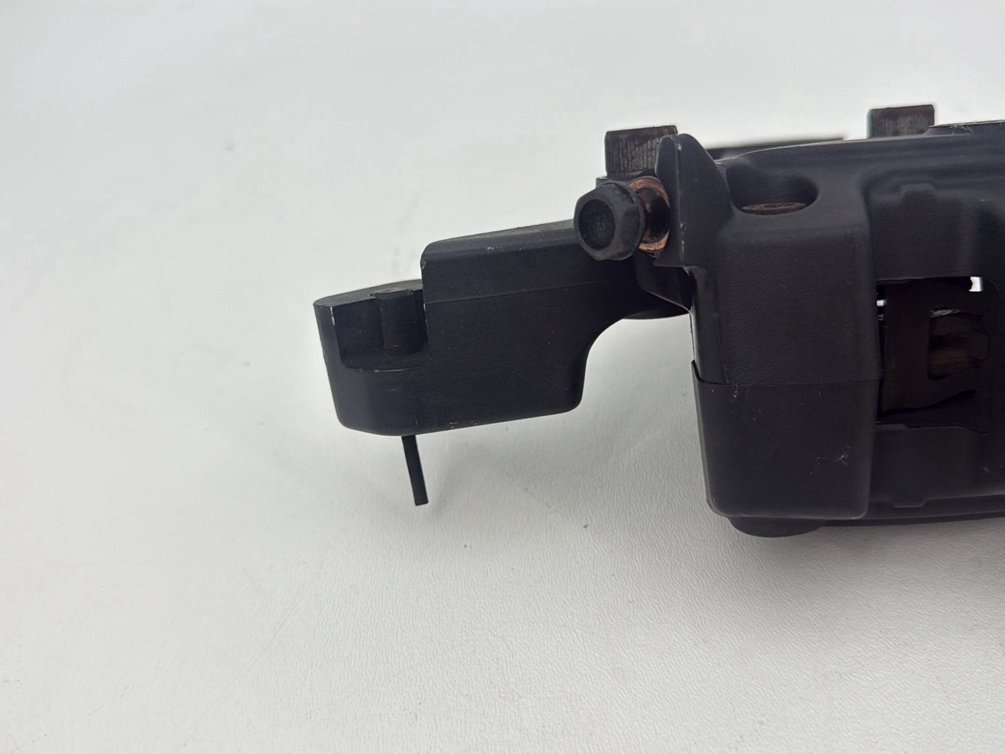 2007 - 2011 Harley-Davidson Touring Street Glide Rear Back Brake Caliper w/ Bracket 	44080-08B
