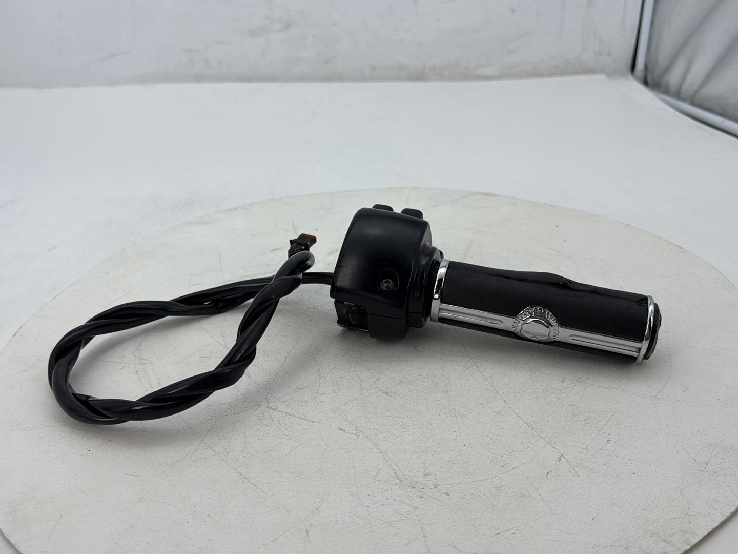 2012 Harley Dyna Fat Bob FXDF 103 OEM Left Turn Signal Headlight Switches Controls