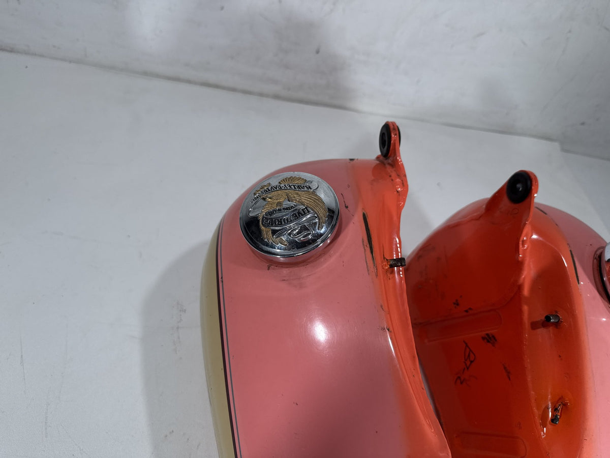 1995 Harley Heritage Softail Classic OEM Fuel Gas Tank Gasoline Reservoir