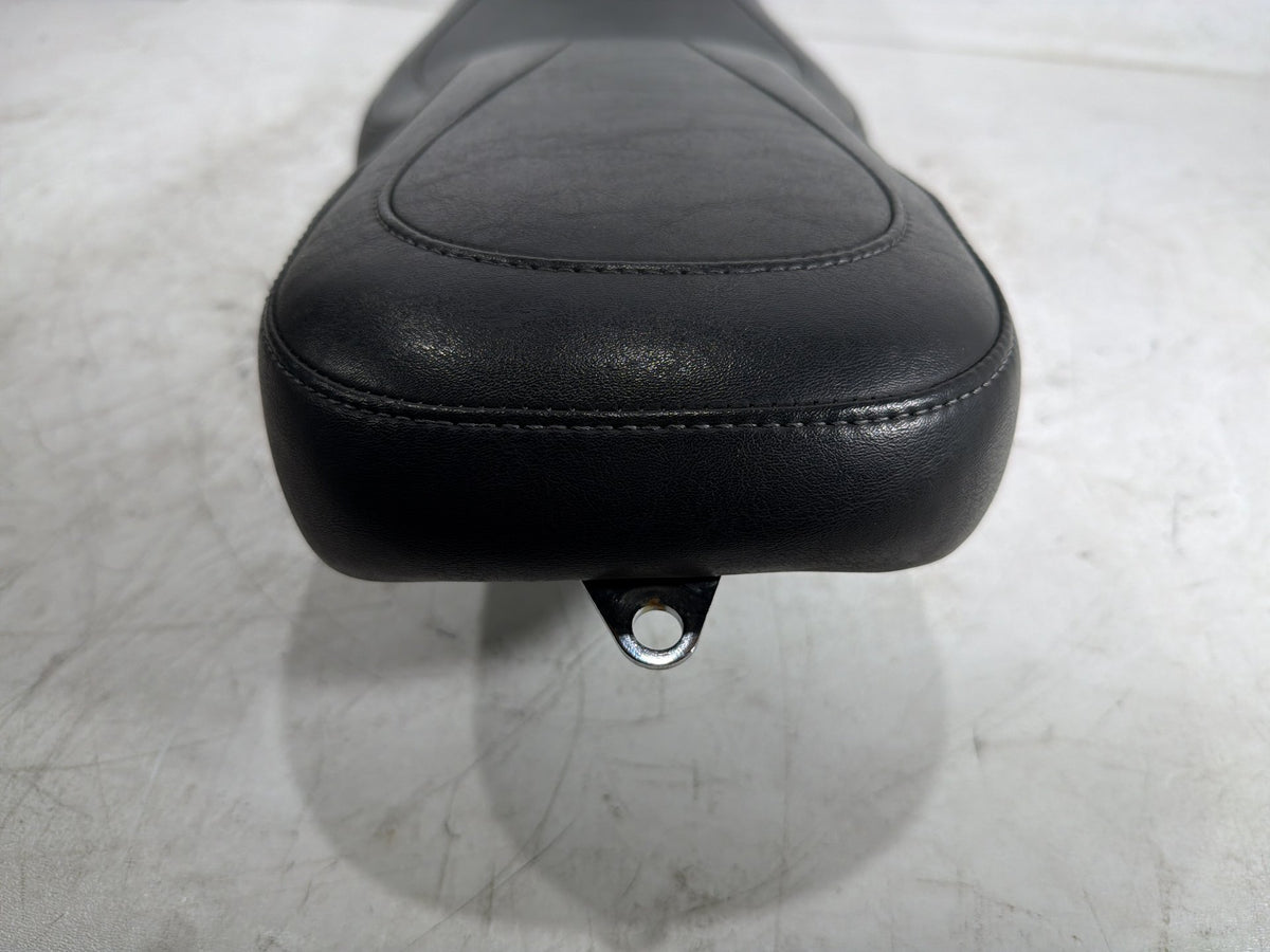 2006 Harley Electra Glide Touring Classic OEM Passenger Rider Driver Seat Saddle