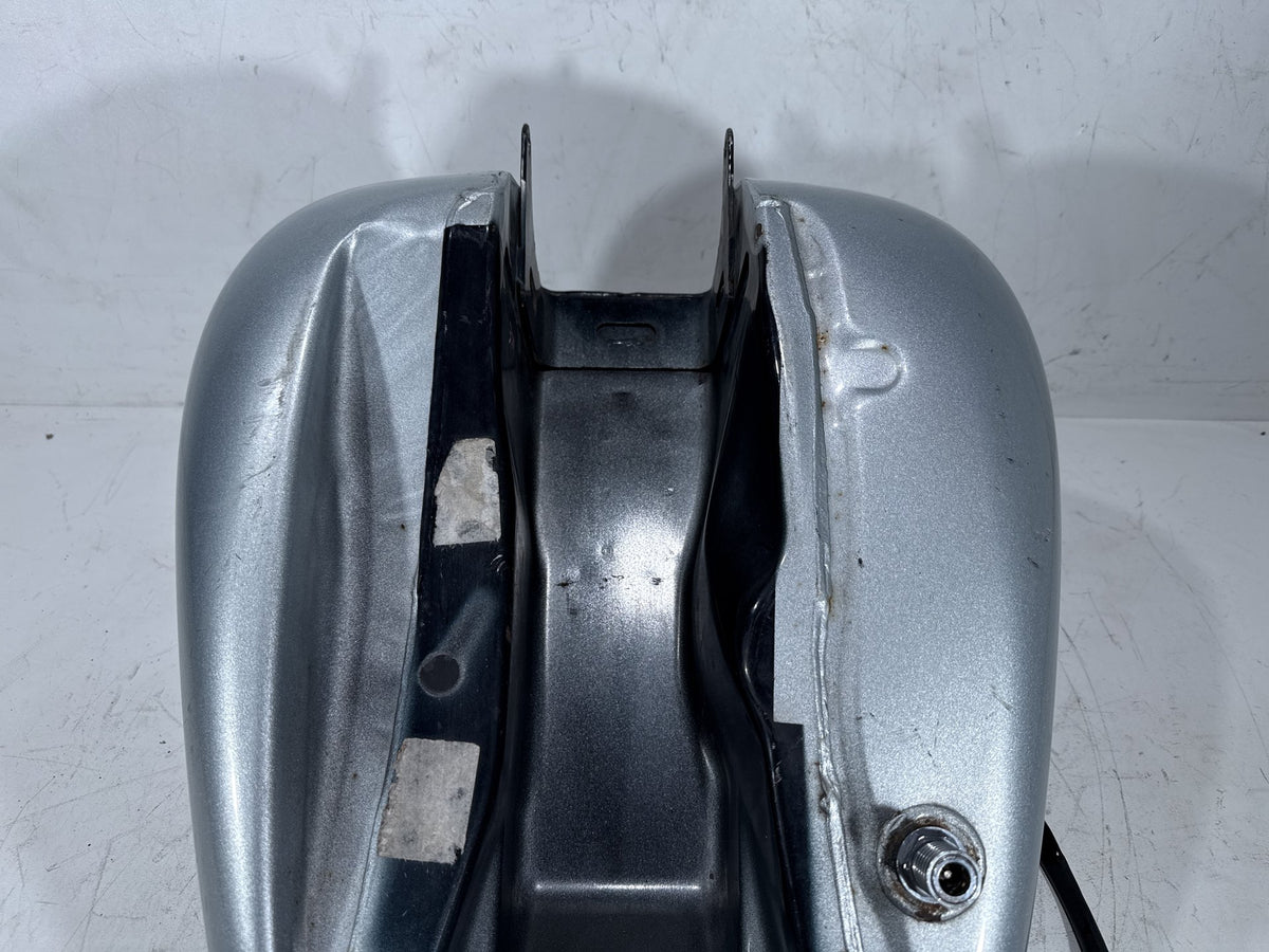 2012 Harley Electra Glide Touring OEM Fuel Gas Tank Gasoline Reservoir & Pump