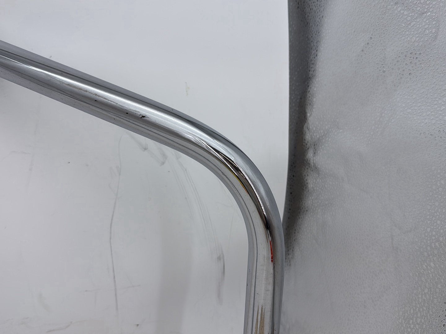 2005 Harley Heritage Softail Classic OEM Front Engine Crash Highway Bar Guard
