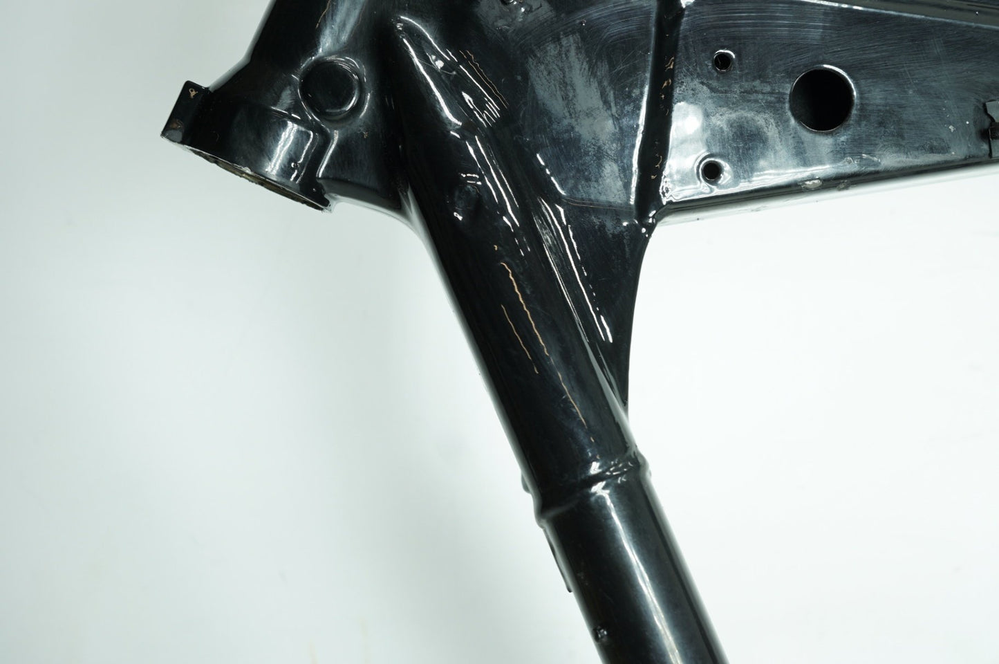 1999 - 2006 Harley-Davidson Dyna Low Rider Body Main Frame Chassis SLVG 47427-04BHP