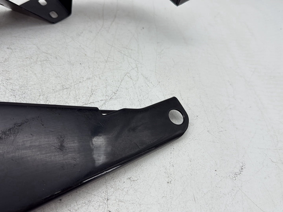 2000 Harley Electra Glide Touring Ultra OEM Right Left Fairing Support Brackets