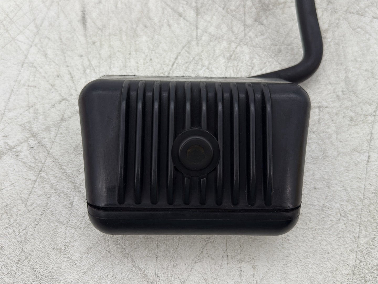 1998 Harley Touring FLHTCUI Electra Glide Ultra OEM Rear Brake Line Master Cylinder Reservoir Tank