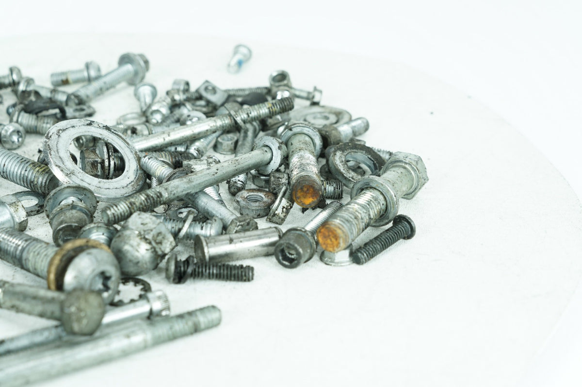2015 Harley-Davidson Dyna FXDBP - Hardware Bolts Nuts & Brackets
