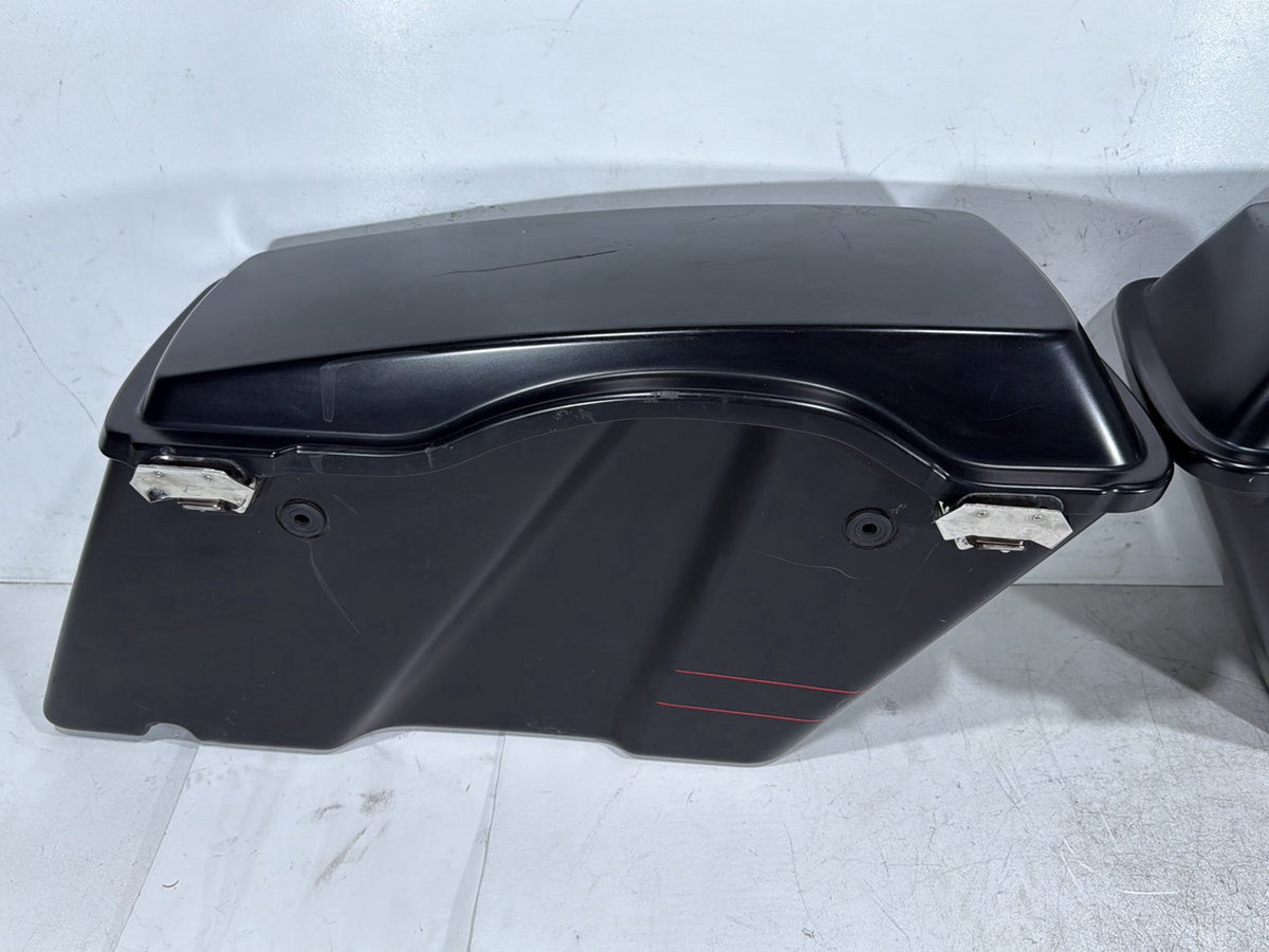 2011 Harley Road Glide Touring FLTRX OEM Left Right Saddlebags Luggage NOKey