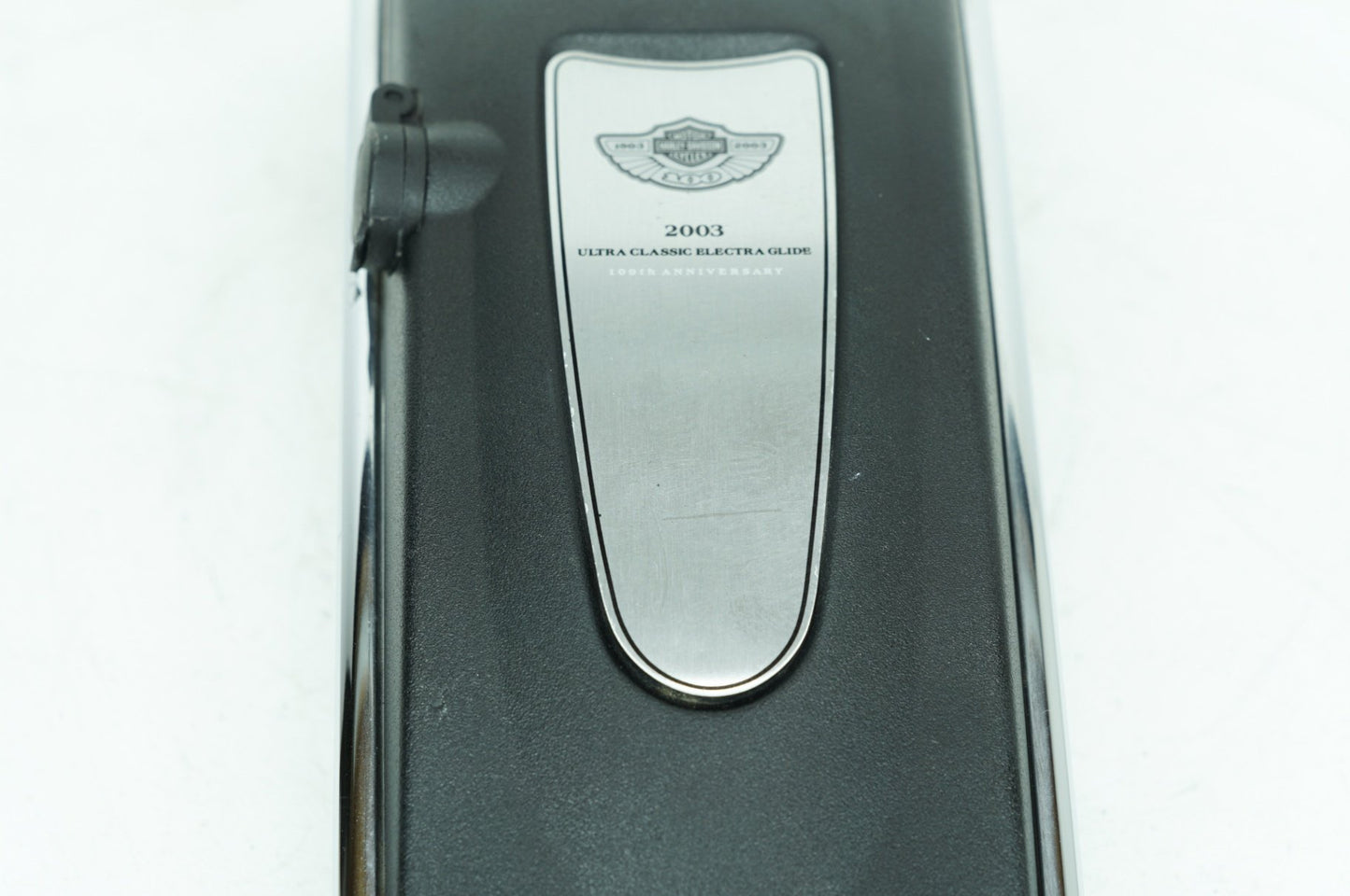 1999 - 2006 Harley-Davidson Touring Electra Glide Ultra Fuel Gas Tank Dash Console NOKey 61270-98A