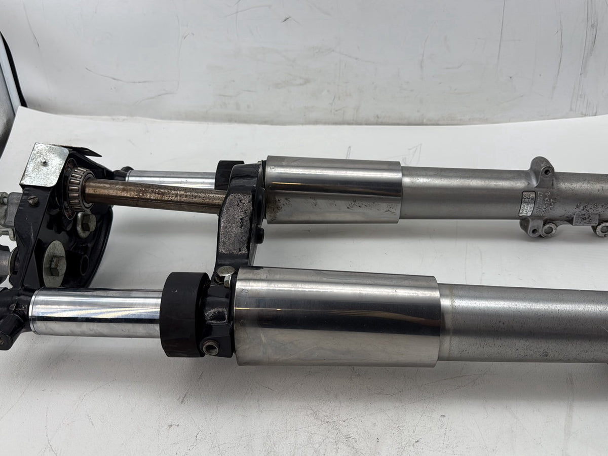2007 Harley FLHTP Electra Glide Police Front Triple Tree Set & Fork Legs
