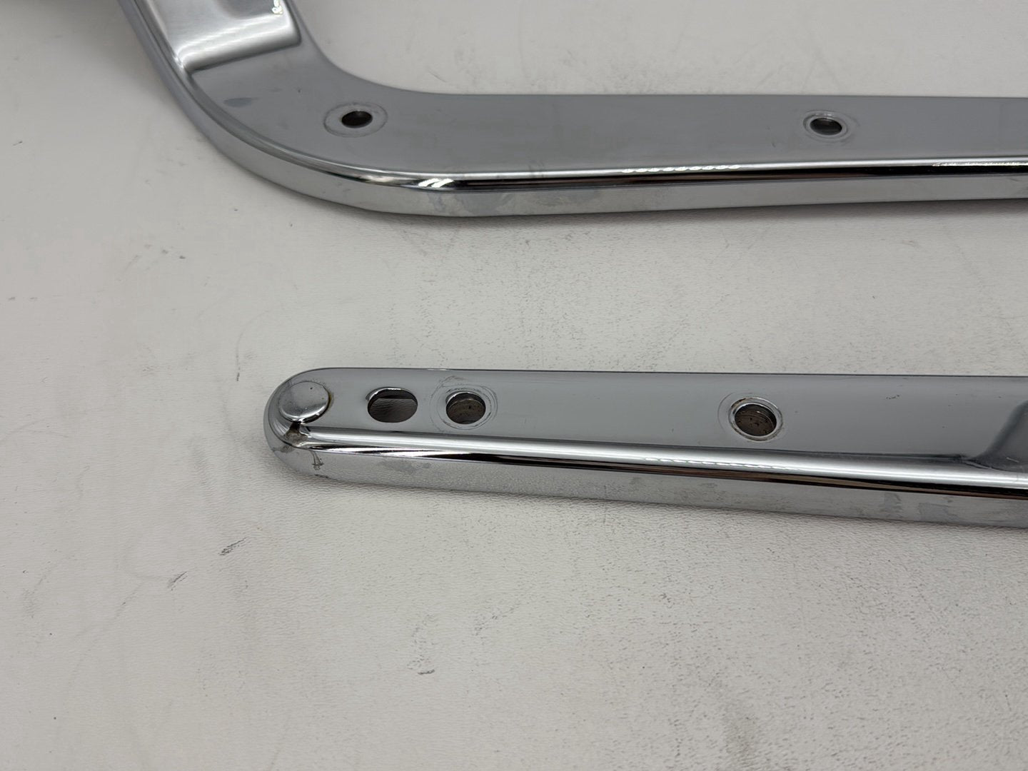2004 Harley Softail FLSTC Heritage Classic OEM Rear Left Right Fender Struts Bracket