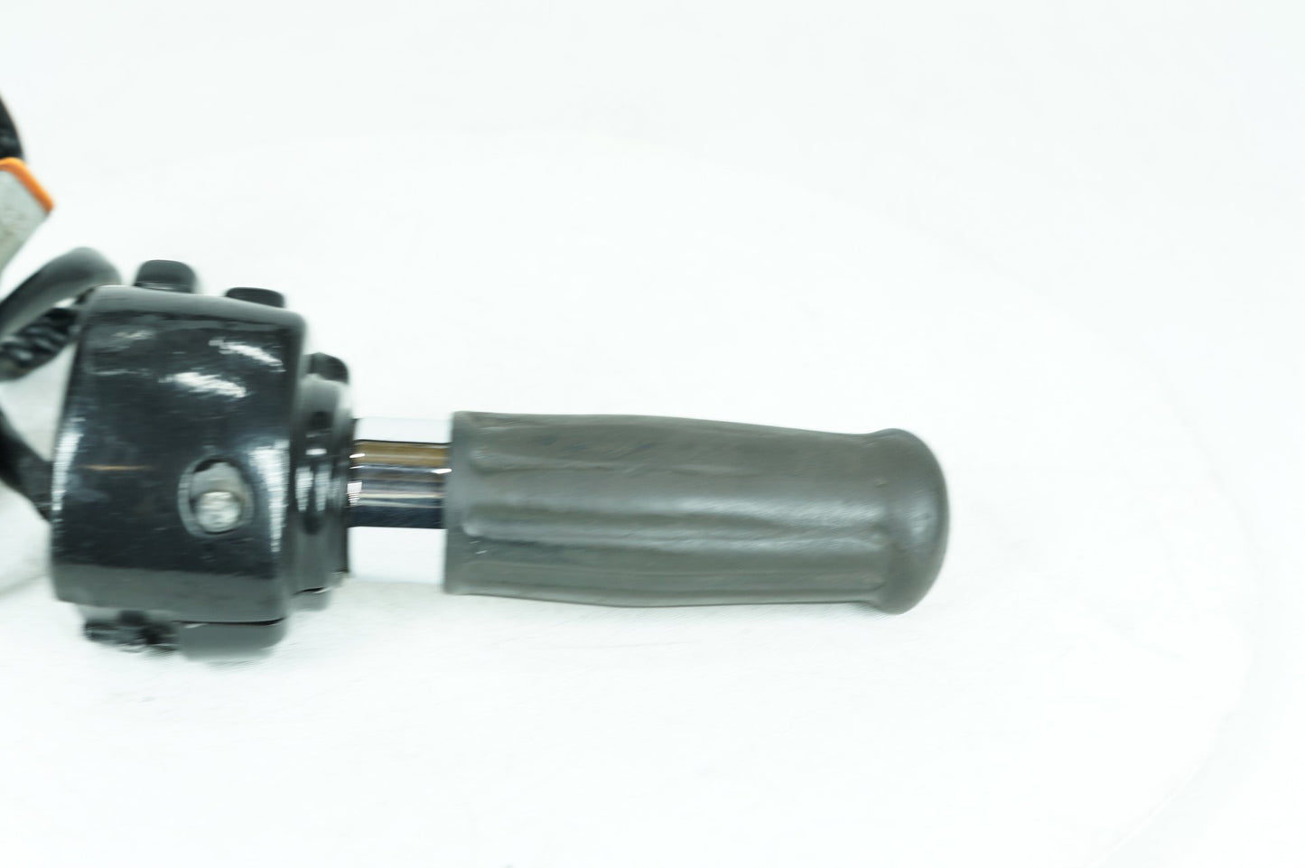 2004 - 2013 Harley-Davidson Sportster Custom Left Turn Signal Headlight Switches Controls 71682-06A